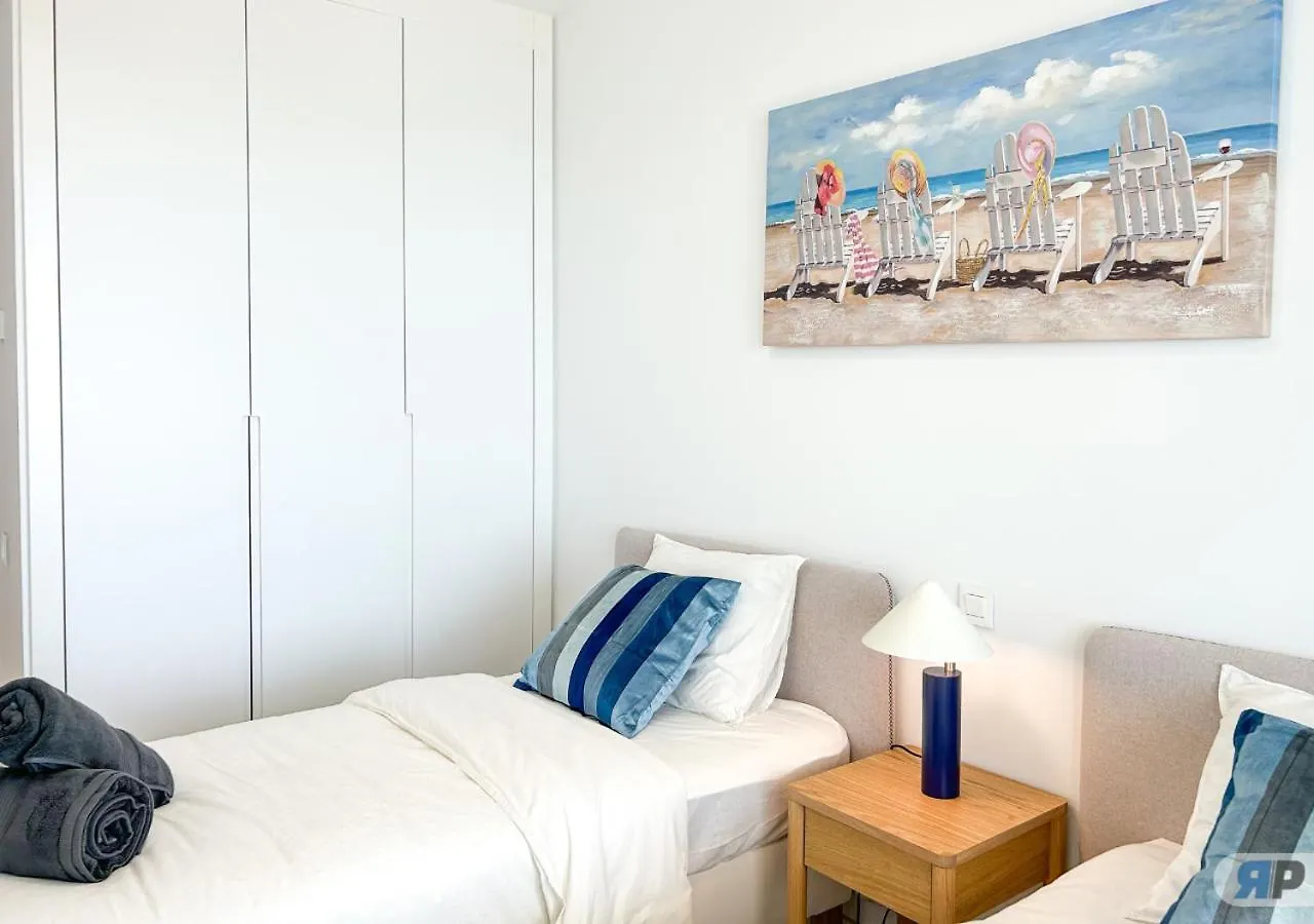 09 Apartment Sense With Terrace And Sea View 린콘데라빅토리아 0*,  스페인