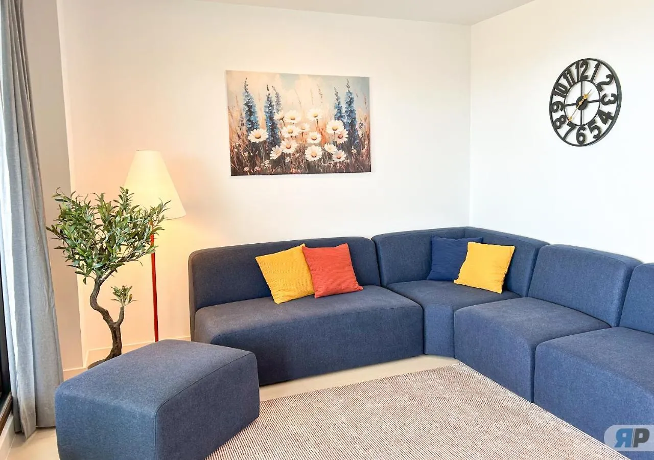 09 Apartment Sense With Terrace And Sea View 린콘데라빅토리아 0*,
